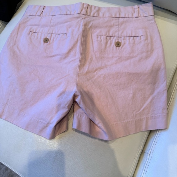 Good used condition banana republic shorts.  Pale pink. Sz 6 - Picture 5 of 9